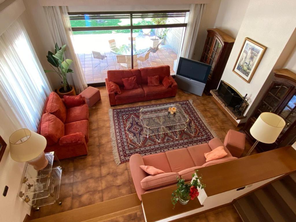 Villa Blanca Con Piscina A 15 Minutos De Toledo - Apartamentos Aloha Toledo Olias del Rey Bagian luar foto