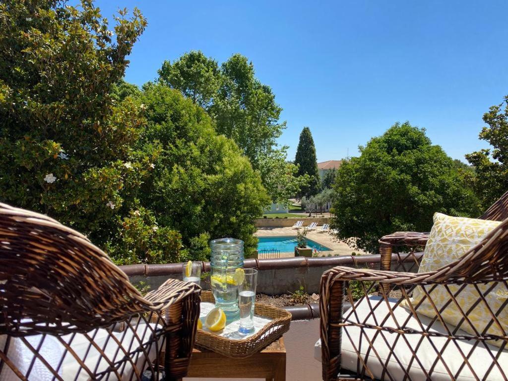 Villa Blanca Con Piscina A 15 Minutos De Toledo - Apartamentos Aloha Toledo Olias del Rey Ruang foto